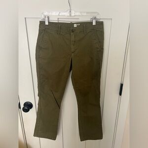 Gap Olive Army Green Khaki Pants cropped Pockets Size 4 R Casual